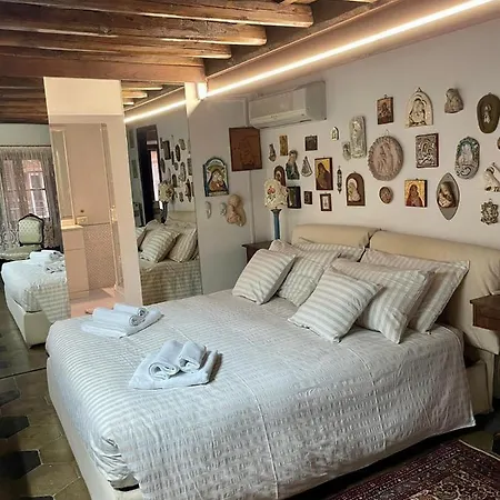 Penelope's House *